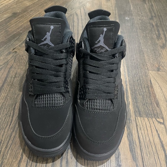 Jordan 4s blacks cat No Box